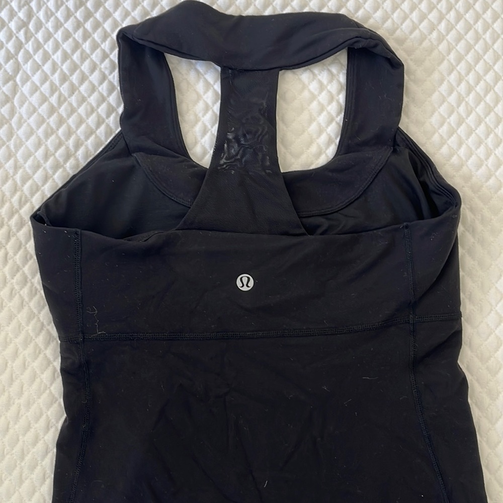 lululemon athletica Scoop Neck black tank size 6